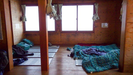 谷川岳の小さな山小屋「肩の小屋」宿泊レポート